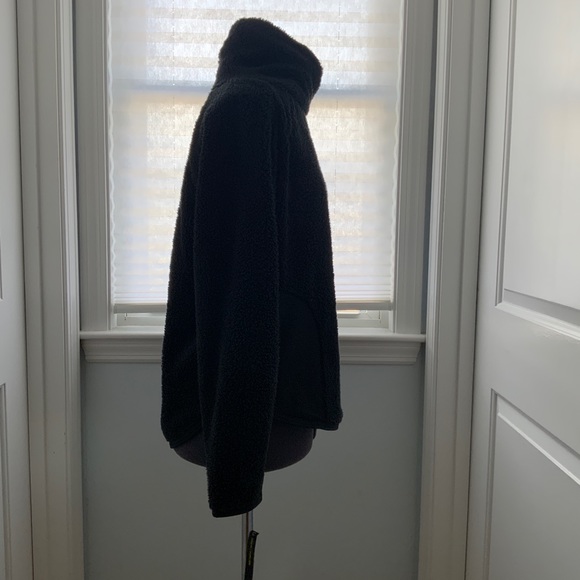 Nike Faux Shearling Pullover NWT - Picture 5 of 12